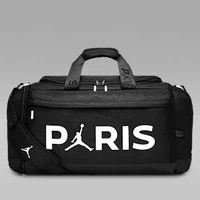 NIKE公式】ジョーダン パリ サンジェルマン (PSG) ダッフルバッグ (62.5L).オンラインストア (通販サイト)